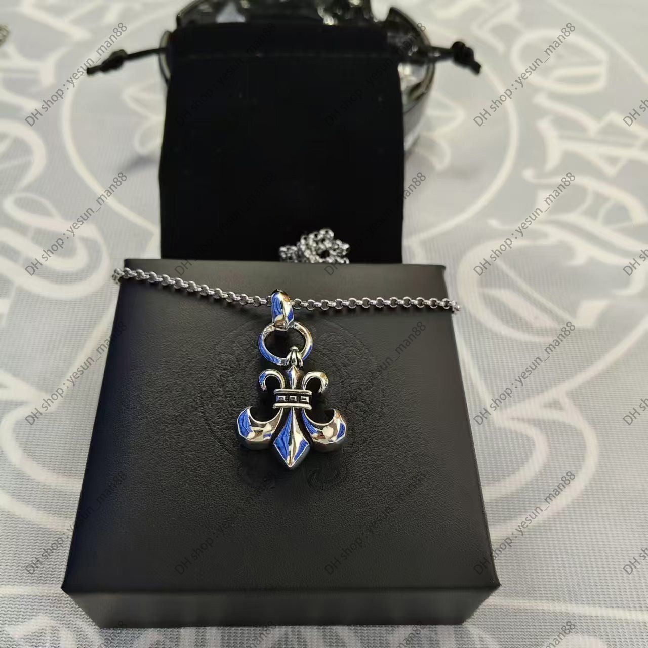 Chrome Necklace Bold Letter Cross Women Chromes Necklaces Designer Brand Flower Pendant Chain Men Chromed Jewelry Necklace A2Fr