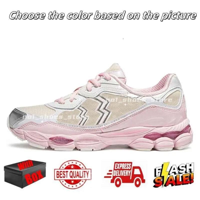 Designer Running Shoes for Menwomens Sneakers Pink Triple Pure Black Silver White Yellow Blue Green Grey Brown Outdoor Sport Men Women Trainers with Box