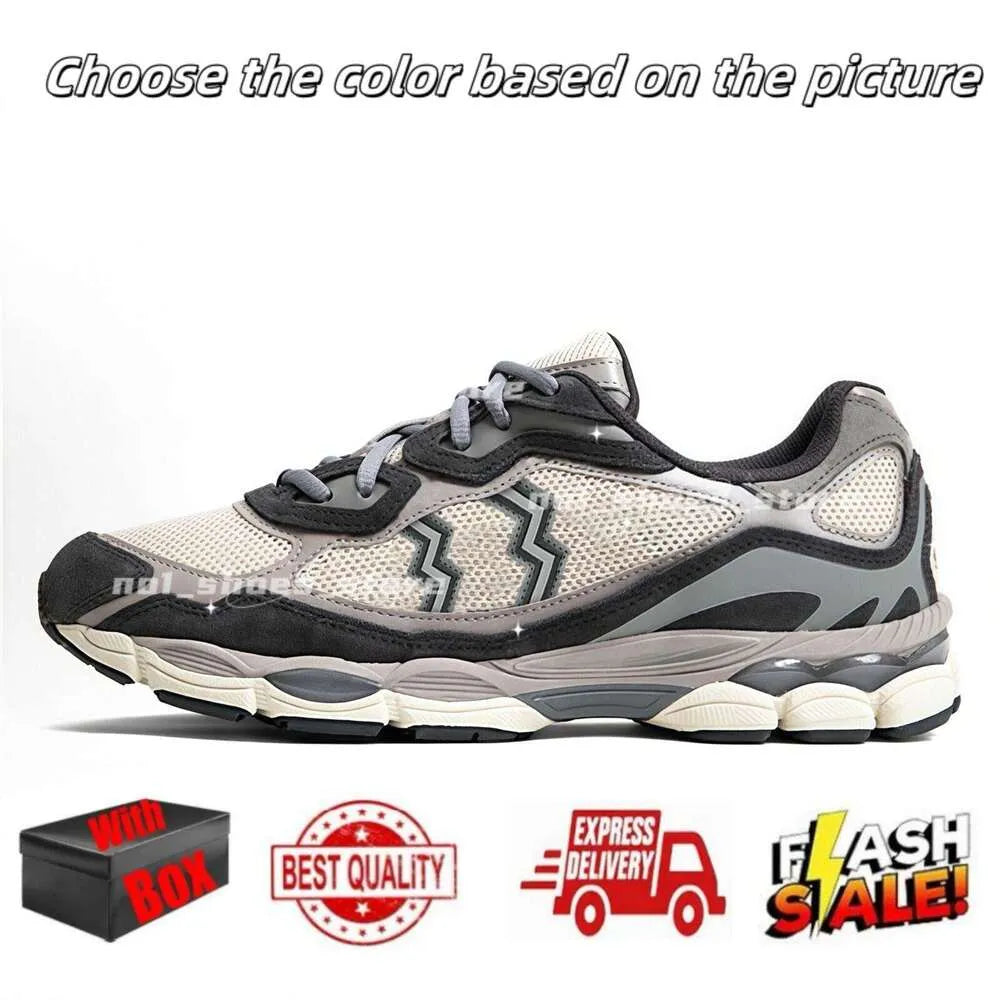 Designer Running Shoes for Menwomens Sneakers Pink Triple Pure Black Silver White Yellow Blue Green Grey Brown Outdoor Sport Men Women Trainers with Box