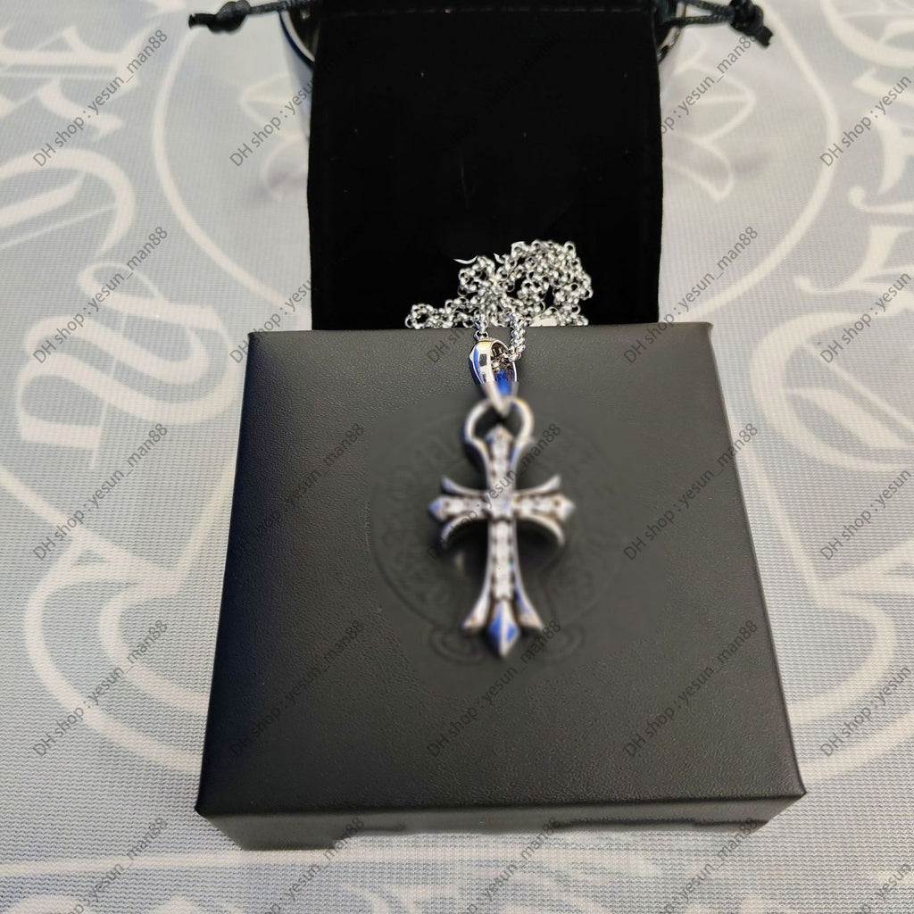 Chrome Necklace Bold Letter Cross Women Chromes Necklaces Designer Brand Flower Pendant Chain Men Chromed Jewelry Necklace A2Fr