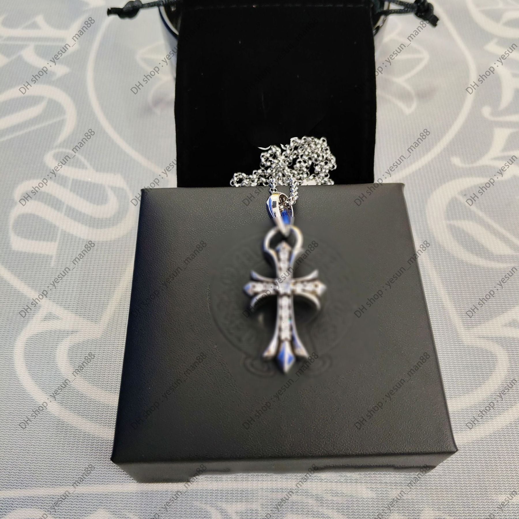 Chrome Necklace Bold Letter Cross Women Chromes Necklaces Designer Brand Flower Pendant Chain Men Chromed Jewelry Necklace A2Fr