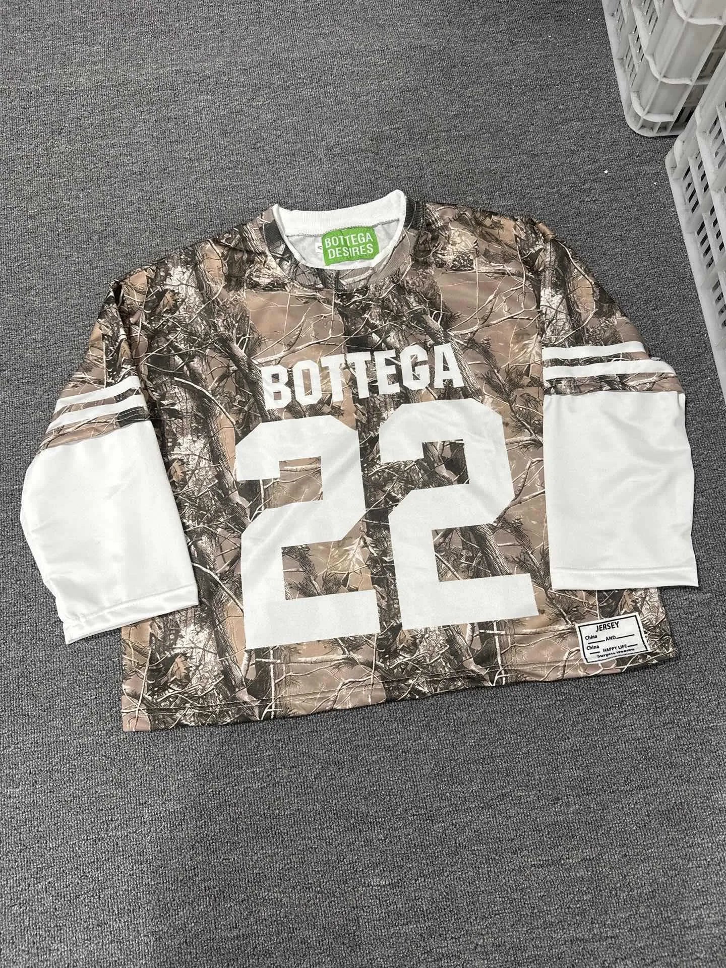 Street Letter Printed round Neck Fake Two Piece Long Sleeved T-Shirt for Men and Women Y2K Fashionable Casual Loose Top Trendy Couple
