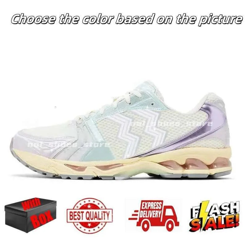 Designer Running Shoes for Menwomens Sneakers Pink Triple Pure Black Silver White Yellow Blue Green Grey Brown Outdoor Sport Men Women Trainers with Box