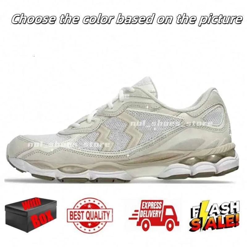 Designer Running Shoes for Menwomens Sneakers Pink Triple Pure Black Silver White Yellow Blue Green Grey Brown Outdoor Sport Men Women Trainers with Box