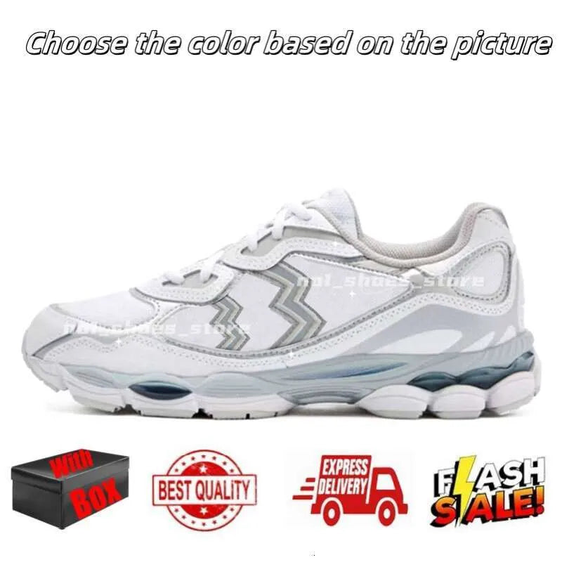 Designer Running Shoes for Menwomens Sneakers Pink Triple Pure Black Silver White Yellow Blue Green Grey Brown Outdoor Sport Men Women Trainers with Box