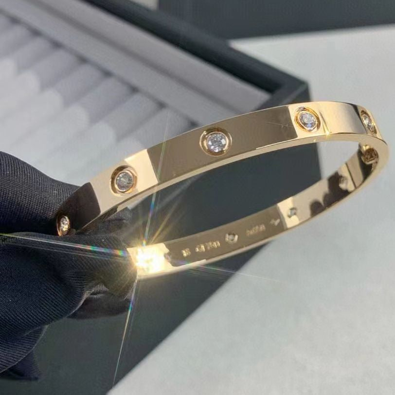 Designer Bracelet Bangle V-Gold Non Tarnish Screw Bracelet Women 6MM Wide 10 Diamond Mens Bracelets with Screwdriver Fine Gold Jewelry Woman Party Daily Outfit