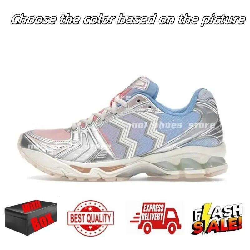 Designer Running Shoes for Menwomens Sneakers Pink Triple Pure Black Silver White Yellow Blue Green Grey Brown Outdoor Sport Men Women Trainers with Box