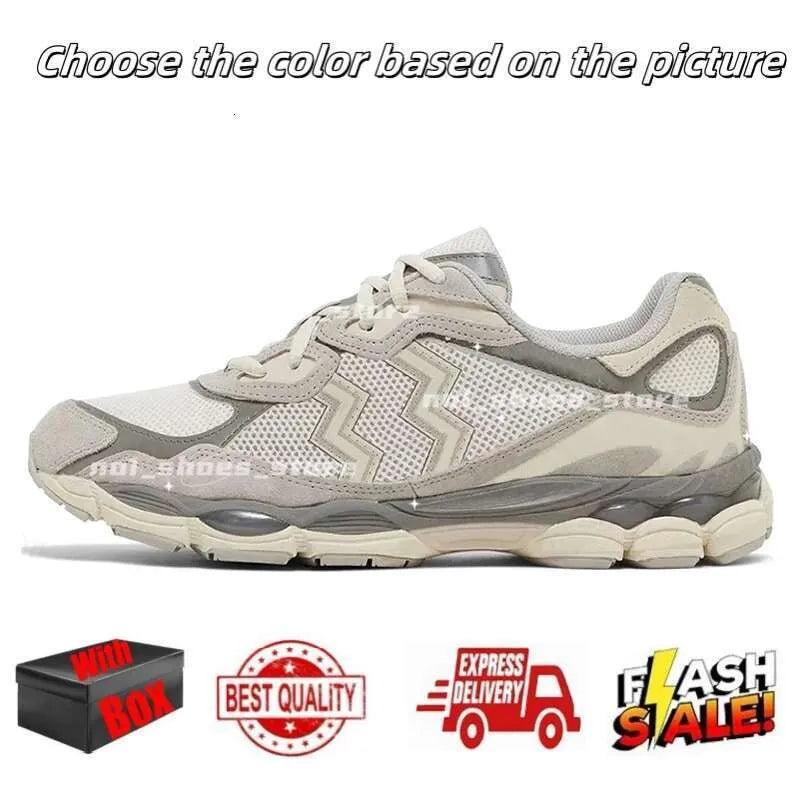 Designer Running Shoes for Menwomens Sneakers Pink Triple Pure Black Silver White Yellow Blue Green Grey Brown Outdoor Sport Men Women Trainers with Box