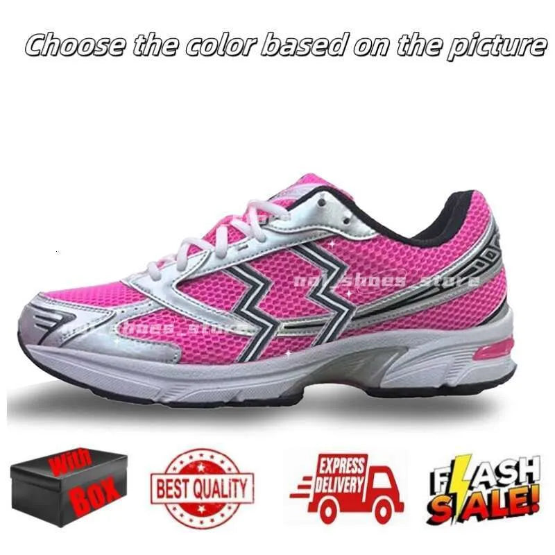 Designer Running Shoes for Menwomens Sneakers Pink Triple Pure Black Silver White Yellow Blue Green Grey Brown Outdoor Sport Men Women Trainers with Box
