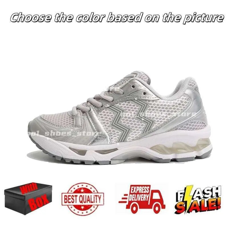 Designer Running Shoes for Menwomens Sneakers Pink Triple Pure Black Silver White Yellow Blue Green Grey Brown Outdoor Sport Men Women Trainers with Box